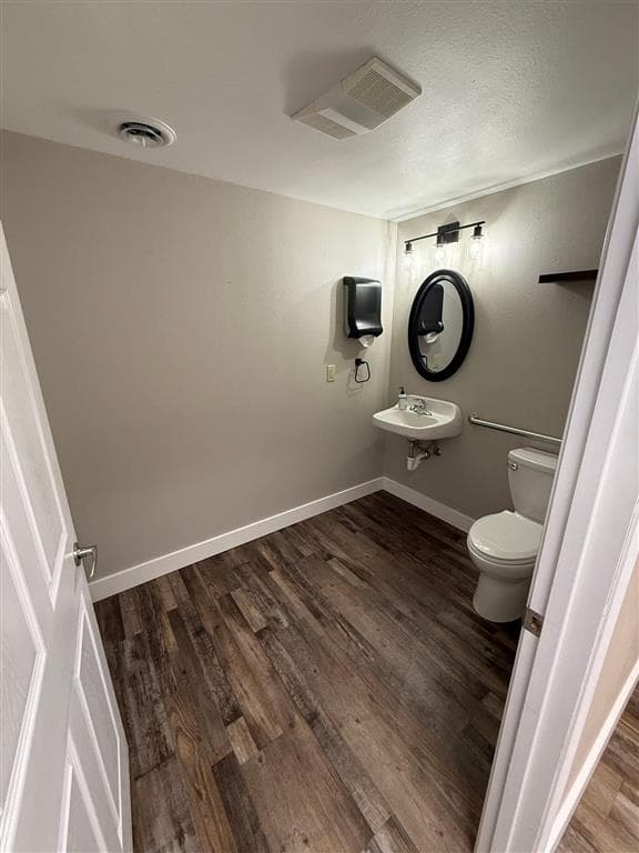 205 Trail Ave — photo 11 of 12