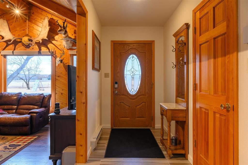 3938 Carter Mountain Dr — photo 4 of 25