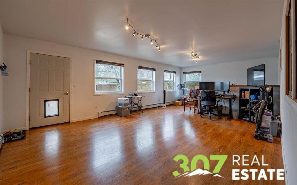 644 Avenue H — photo 11 of 25