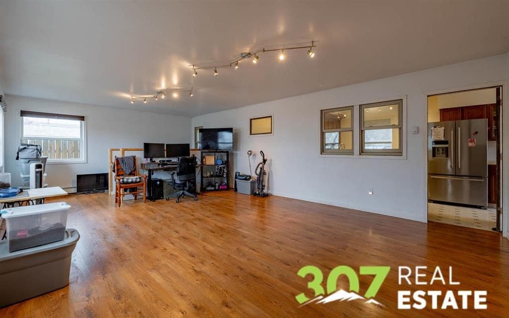 644 Avenue H — photo 12 of 25