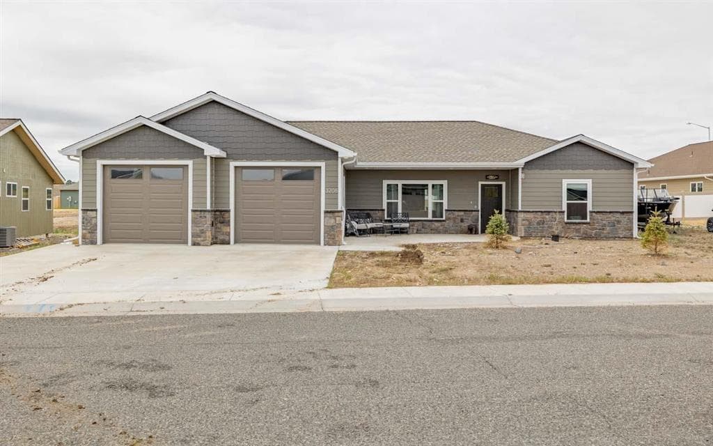 3208 Lame Deer Ave photo 1