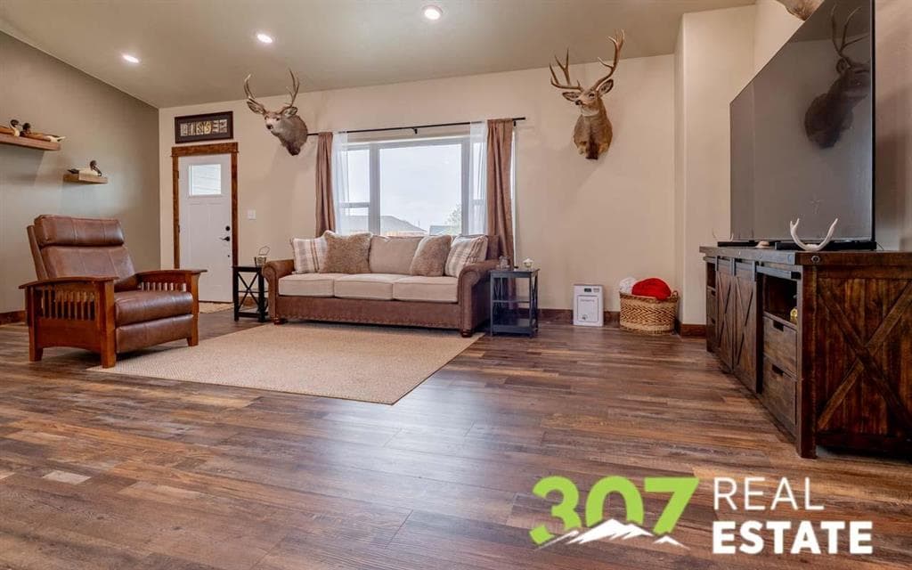 3208 Lame Deer Ave — photo 4 of 20