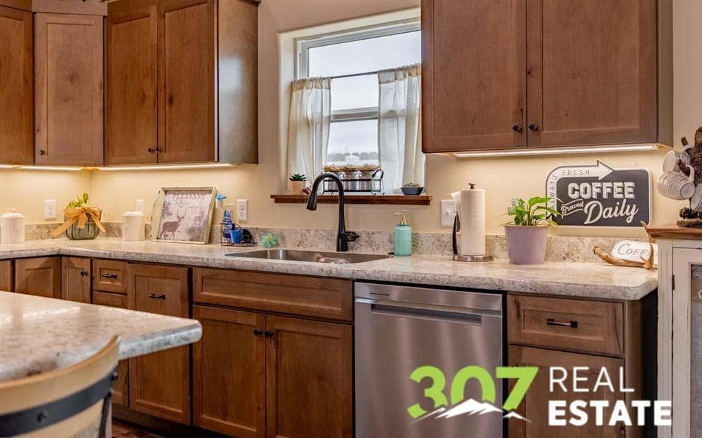 3208 Lame Deer Ave — photo 7 of 20