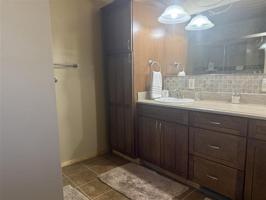 44 Image Dr — photo 22 of 25