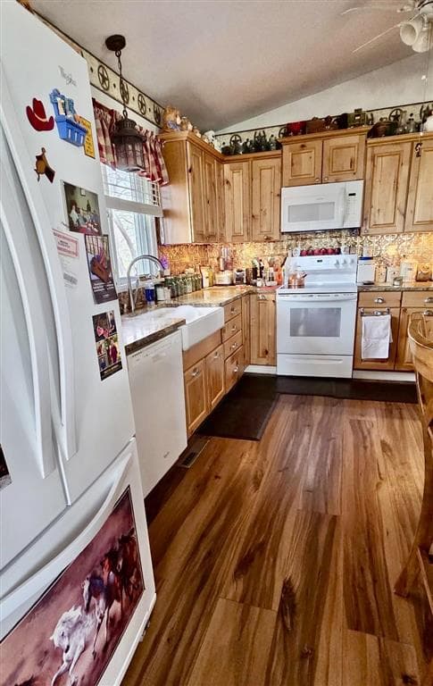 111 Country Drive — photo 3 of 25