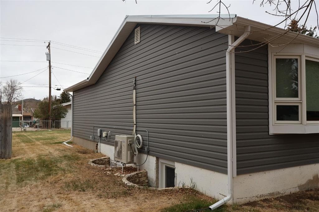 1314 Red Butte Ave — photo 2 of 21
