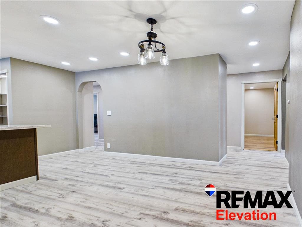 84 Park Ave — photo 19 of 25