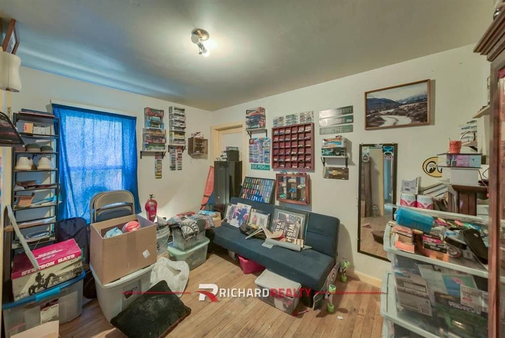 747 E Jefferson St — photo 18 of 25