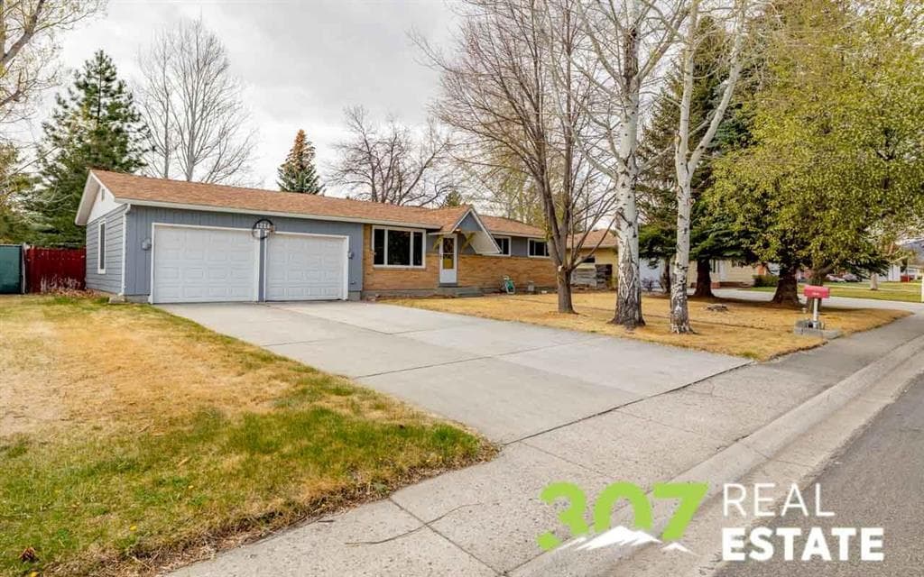 1214 Stampede Ave — photo 23 of 25