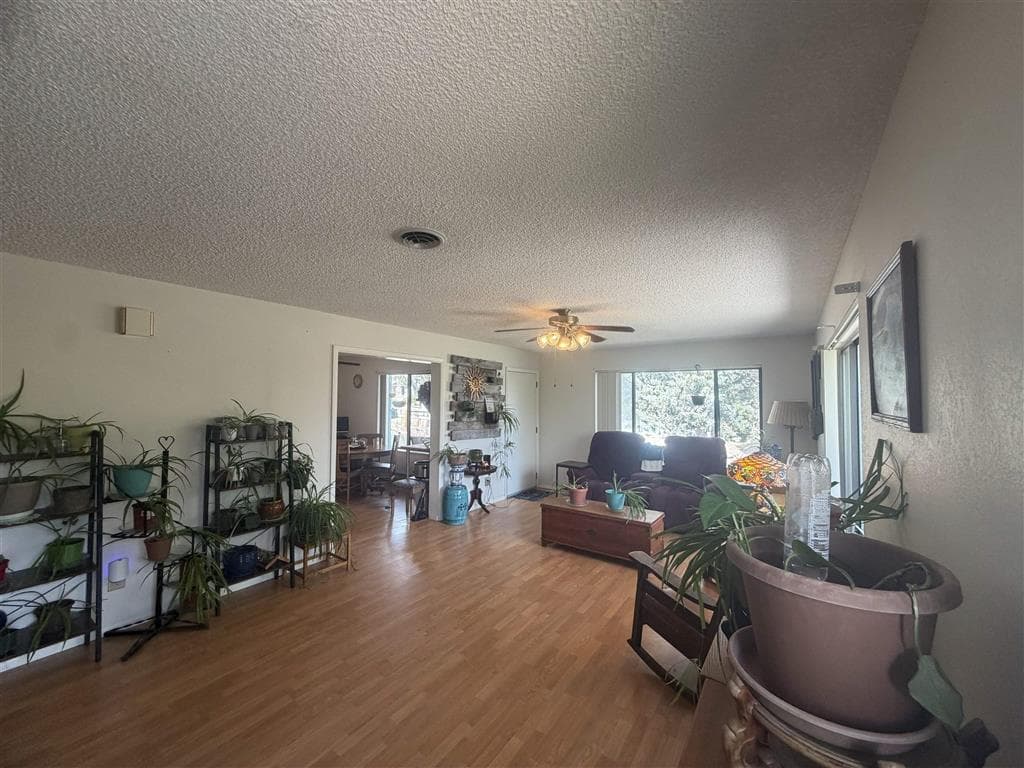 735 Mondell St — photo 10 of 25
