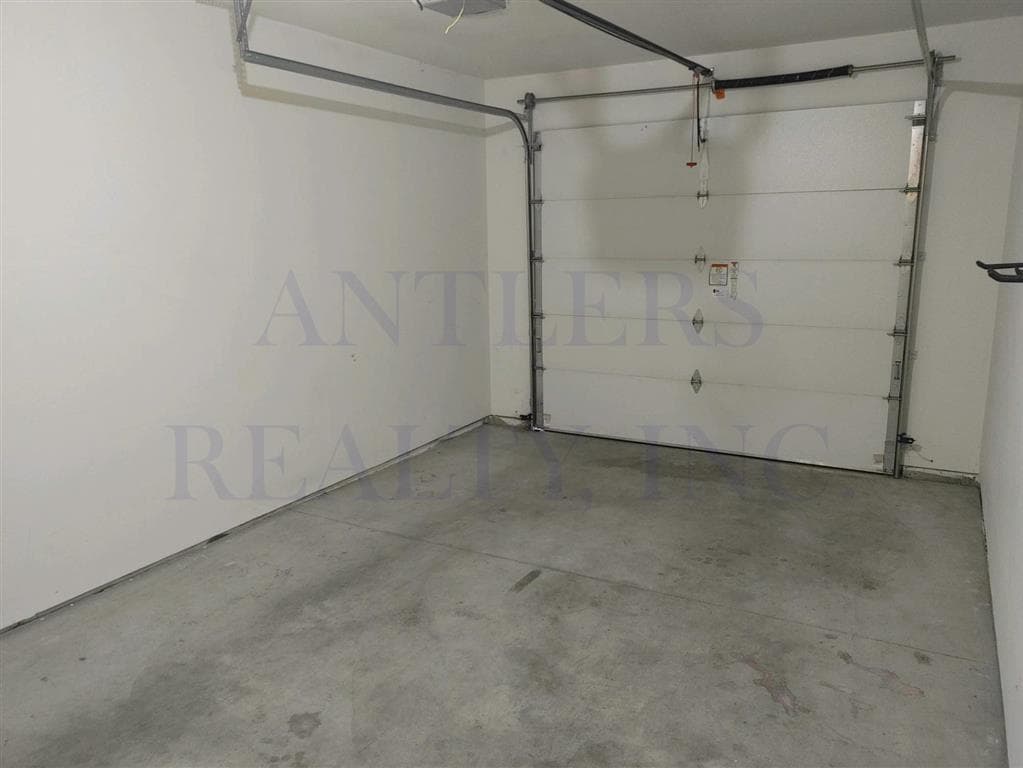 2708 Central Ave — photo 12 of 12