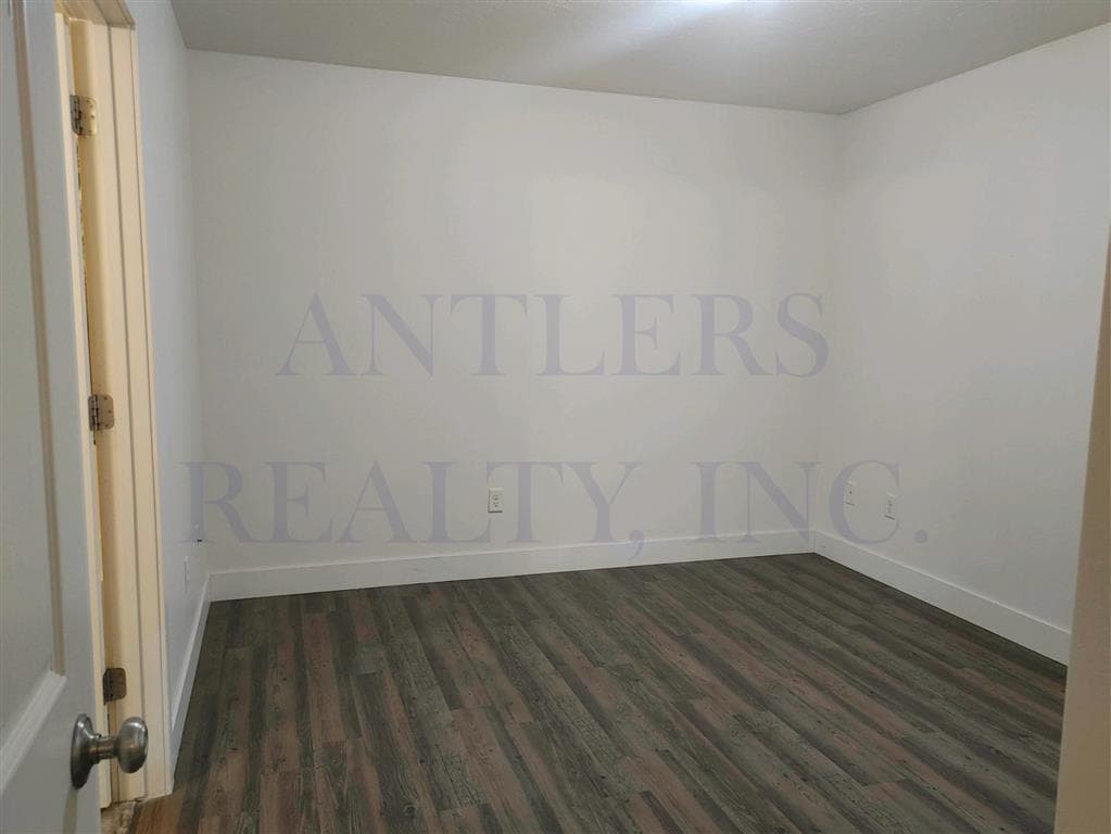 2708 Central Ave — photo 6 of 12