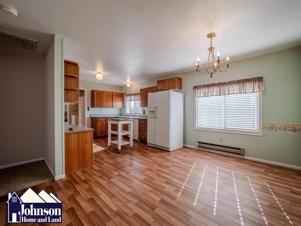 130 E Shoshone Ave — photo 20 of 25