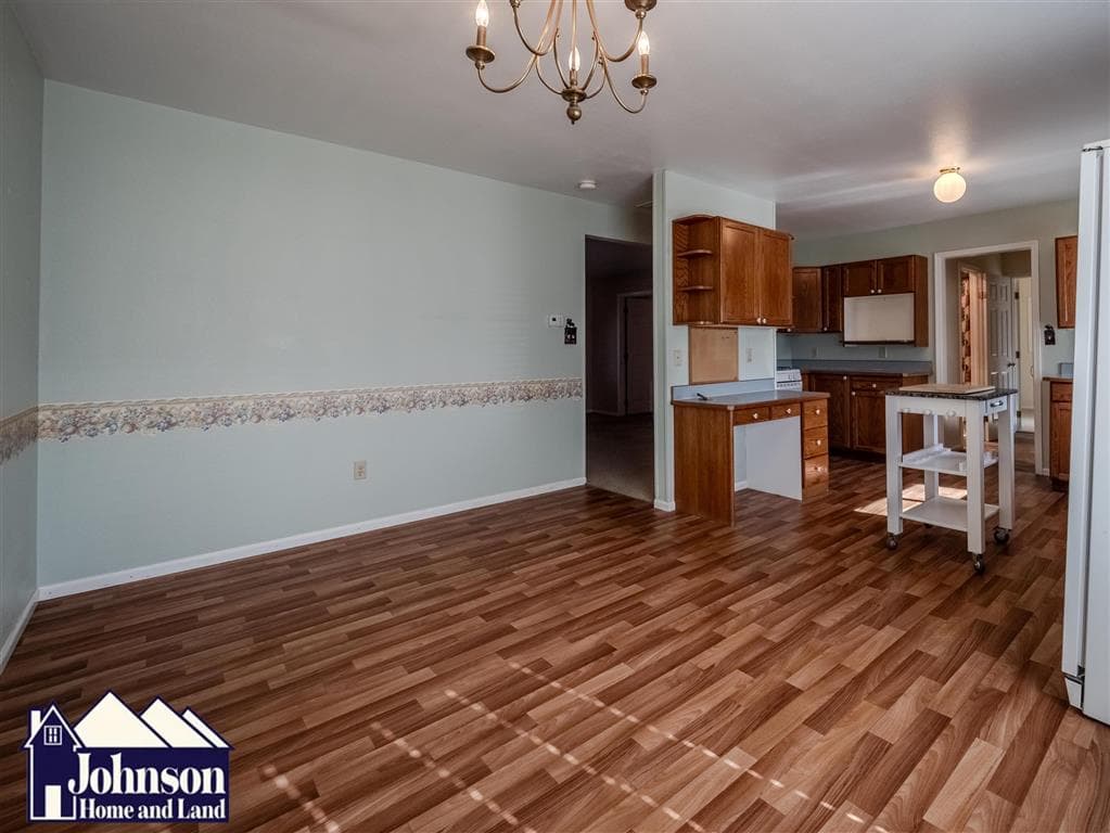 130 E Shoshone Ave — photo 21 of 25