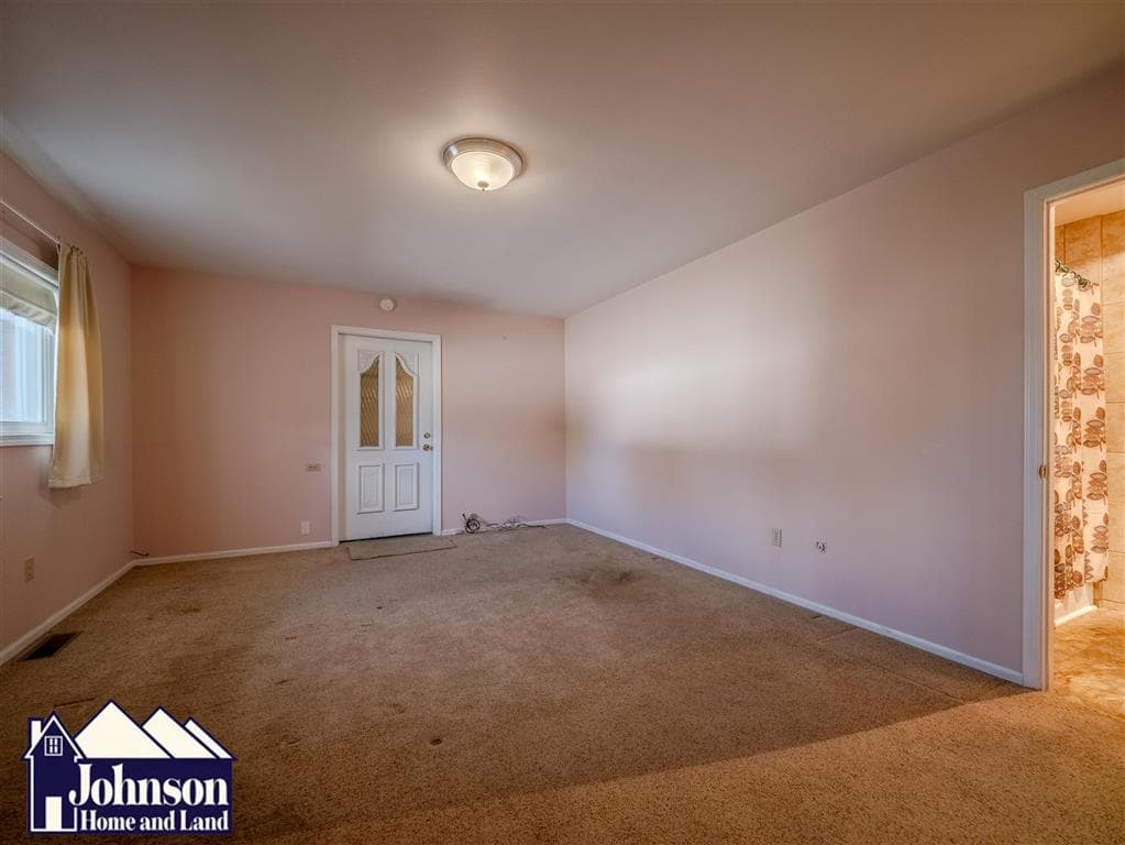 130 E Shoshone Ave — photo 9 of 25