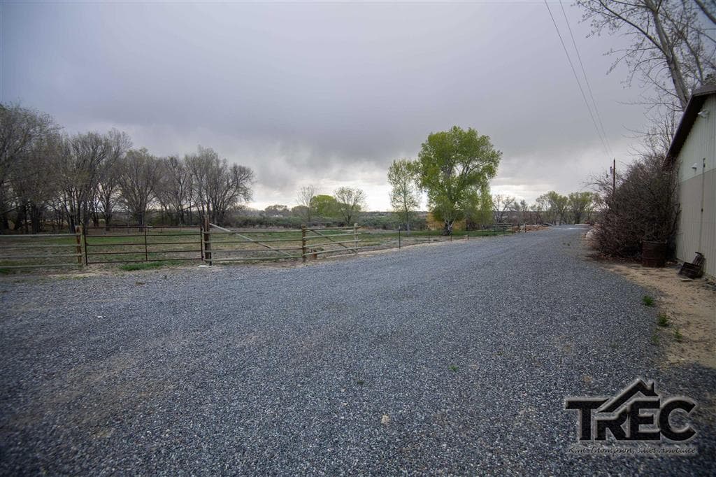 1040 Road 1 — photo 11 of 25
