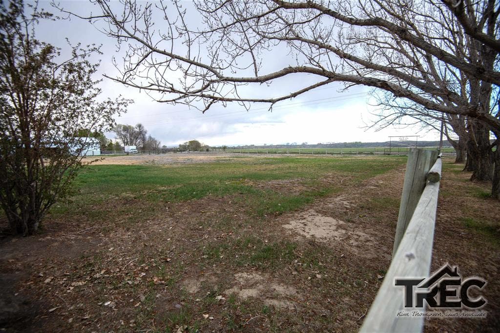 1040 Road 1 — photo 13 of 25