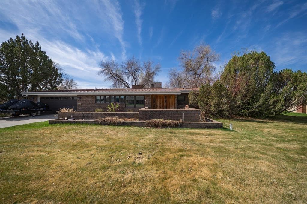1304 Circle Road photo 1