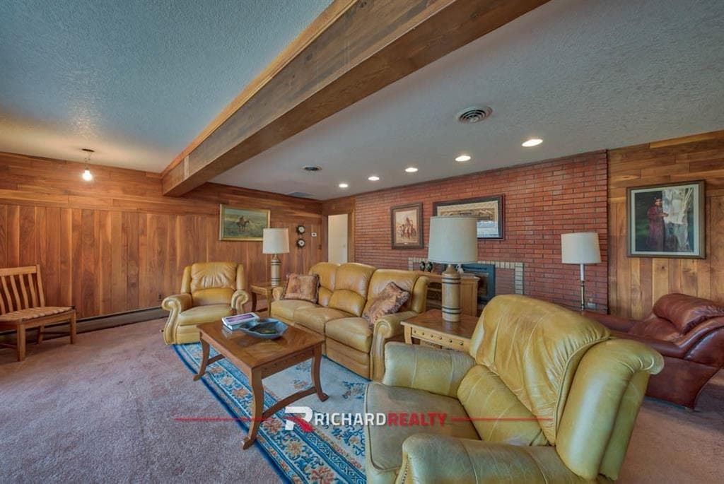 1304 Circle Road — photo 12 of 25