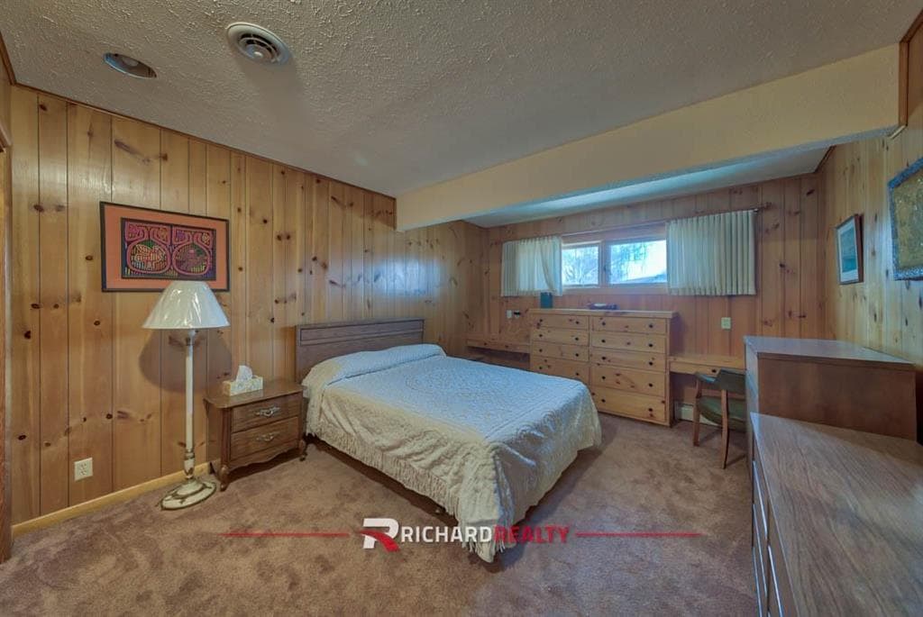 1304 Circle Road — photo 15 of 25