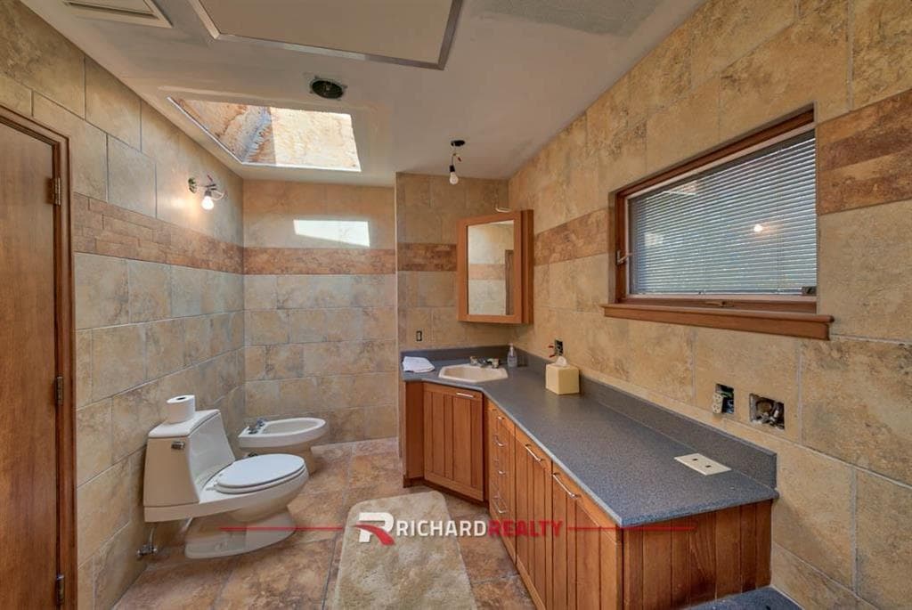 1304 Circle Road — photo 18 of 25