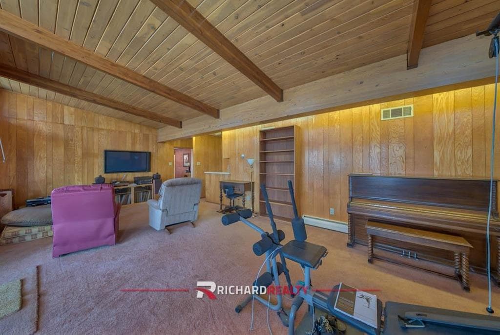 1304 Circle Road — photo 10 of 25