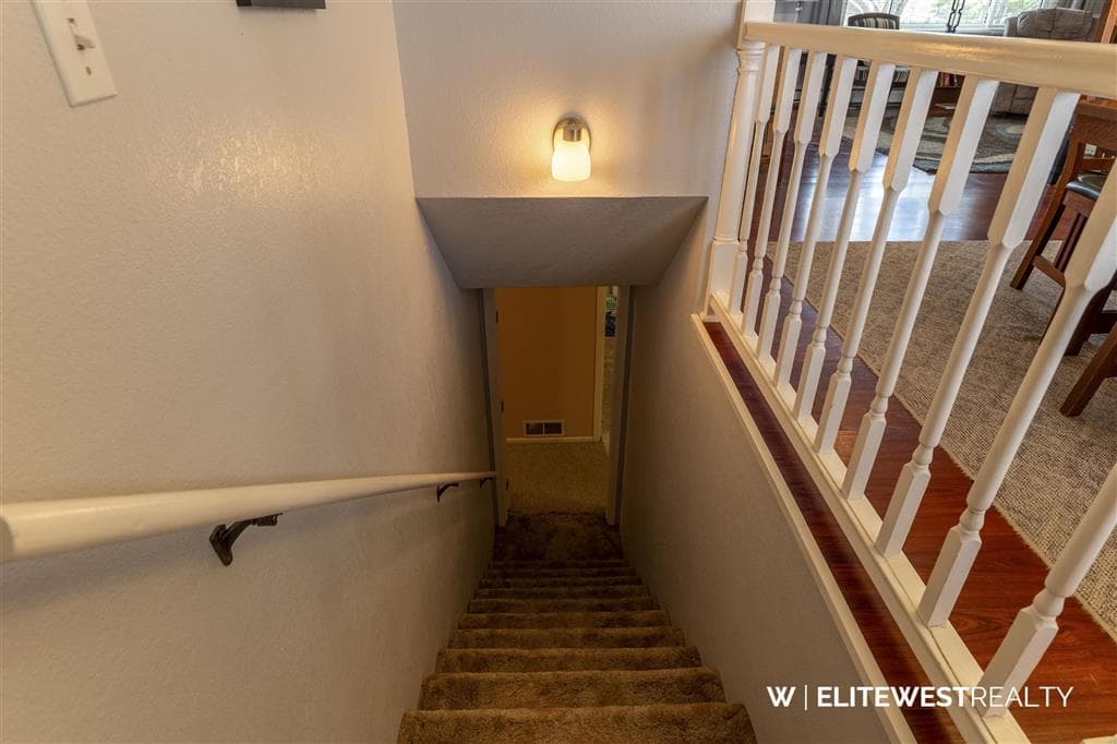 496 Birch St — photo 23 of 25