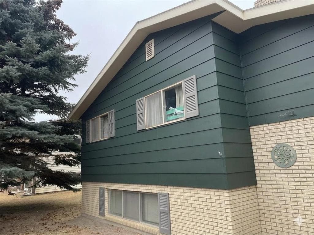 1025 Aspen Dr — photo 2 of 23