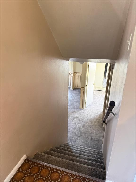 1025 Aspen Dr — photo 13 of 23