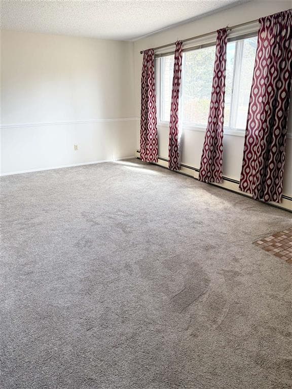 1025 Aspen Dr — photo 3 of 23