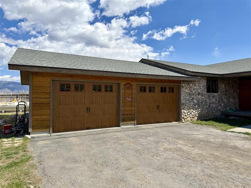 1451 Southfork Rd — photo 8 of 25