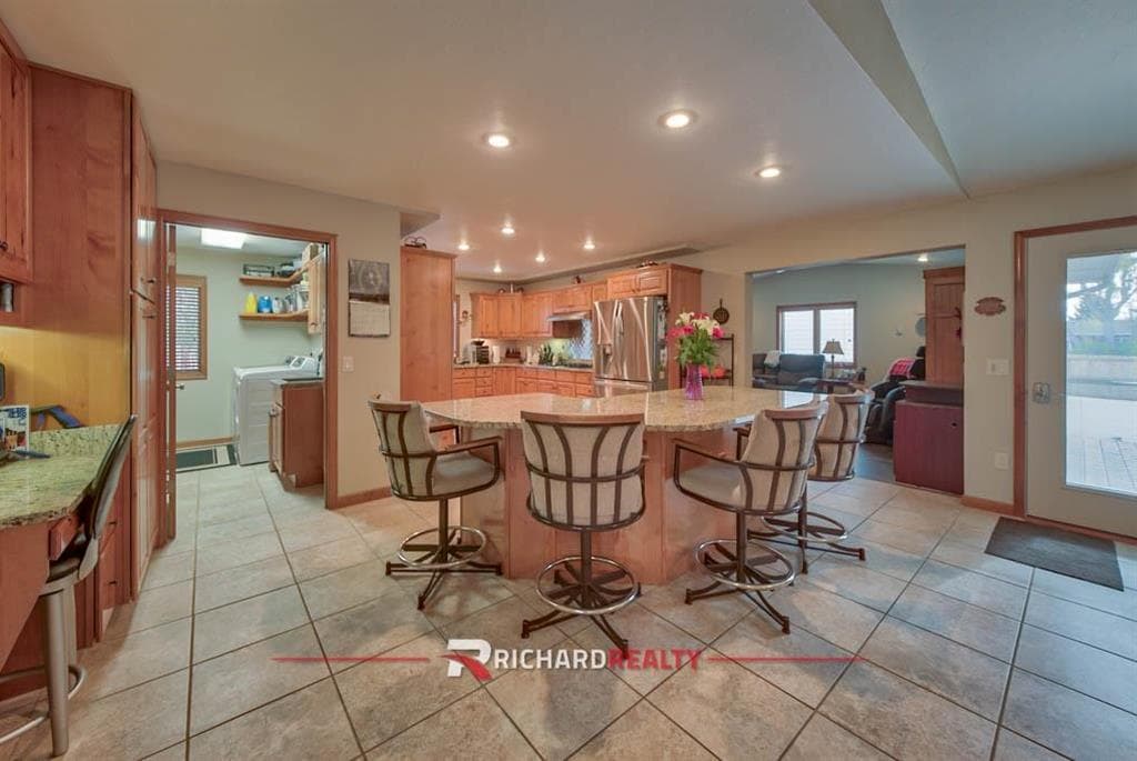 2202 Southfork St — photo 12 of 25
