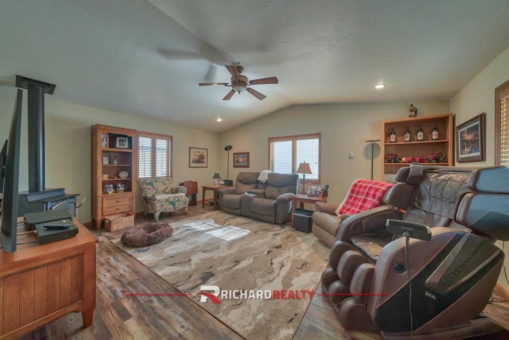 2202 Southfork St — photo 18 of 25