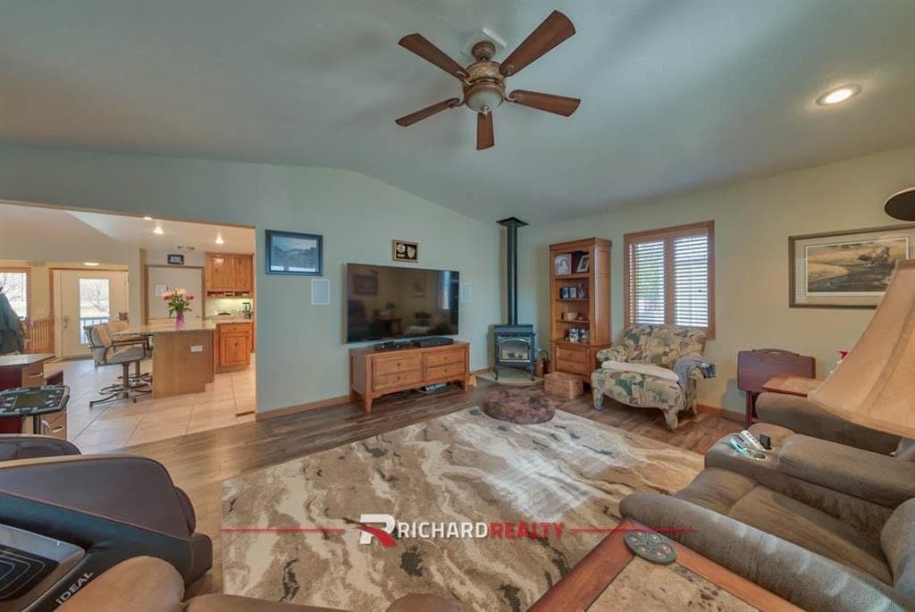 2202 Southfork St — photo 19 of 25