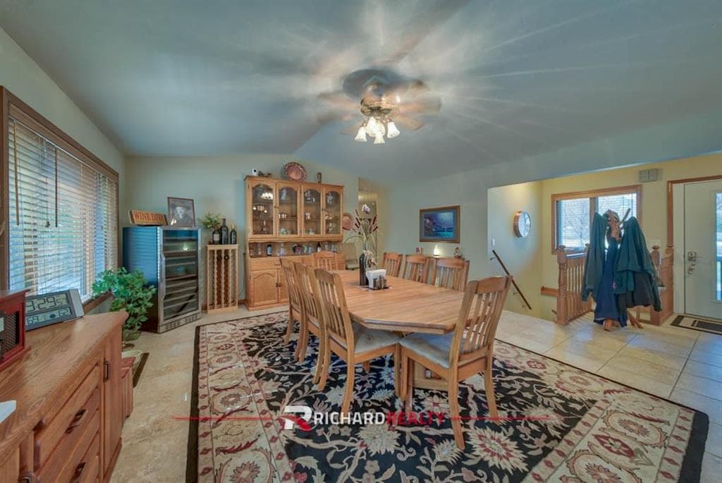 2202 Southfork St — photo 9 of 25