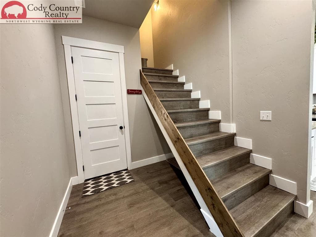 1131 Barrows Rd — photo 19 of 25