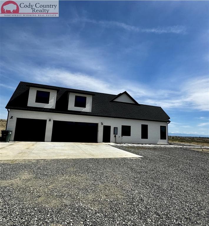 1131 Barrows Rd — photo 6 of 25