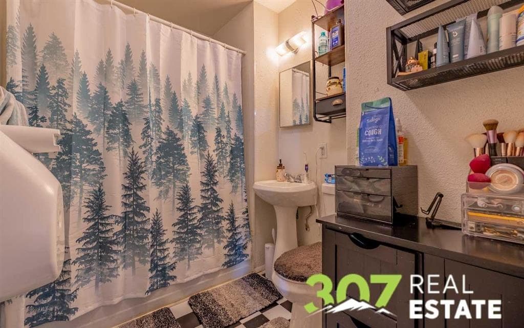 849 3rd St E — photo 15 of 25