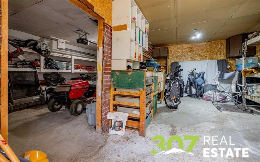 849 3rd St E — photo 24 of 25