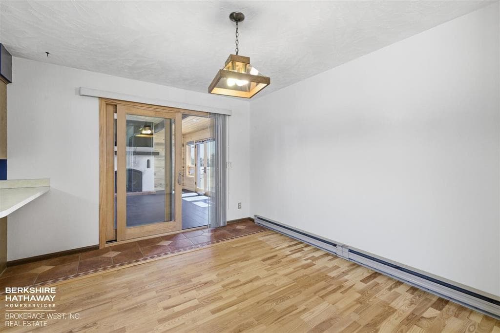 12 Marquette Dr — photo 8 of 25