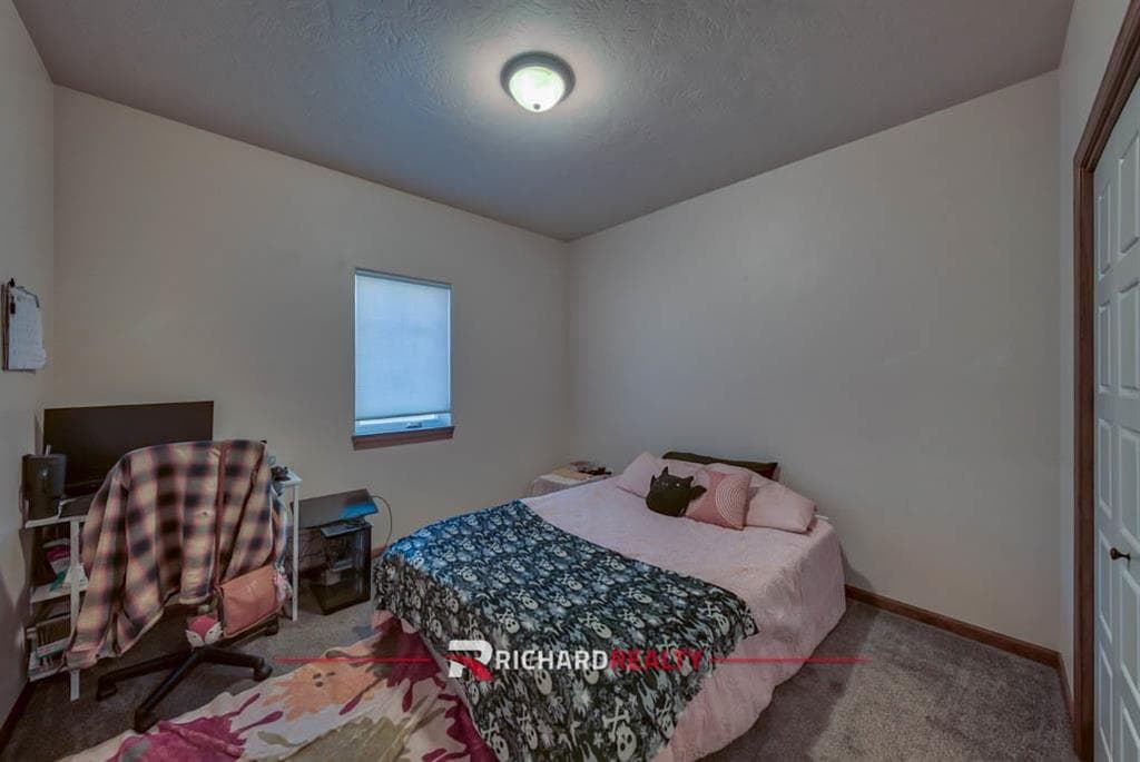 2924 Fuelie Ave — photo 17 of 25