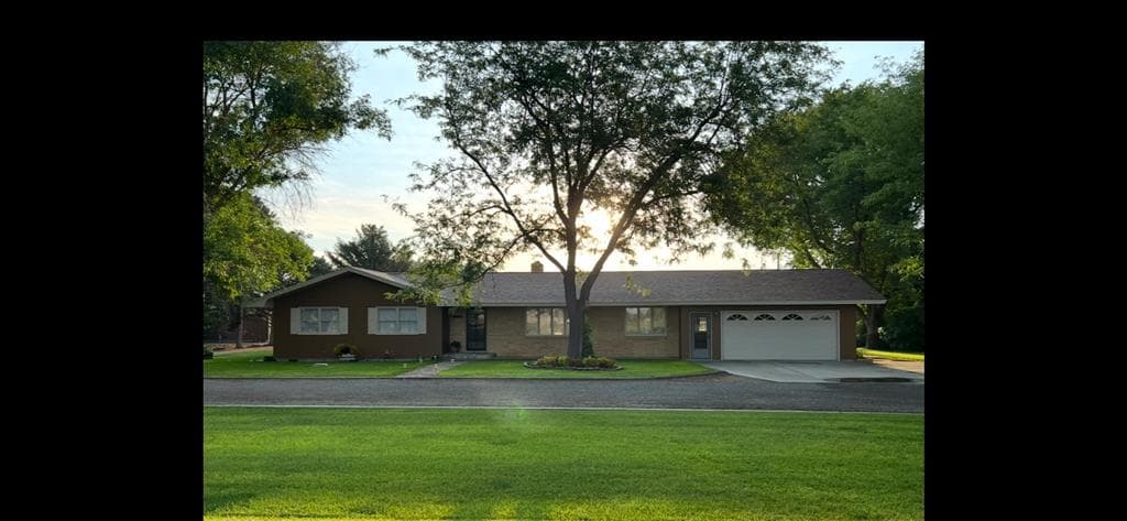 1211 Road 11 1/2 photo 1