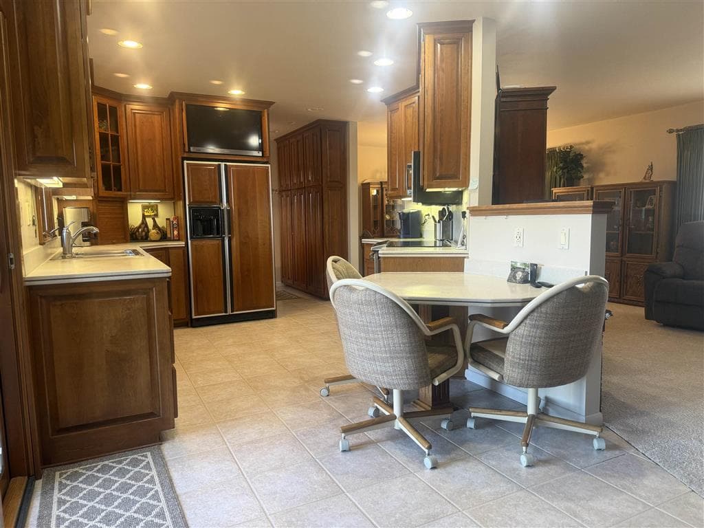 1211 Road 11 1/2 — photo 3 of 25