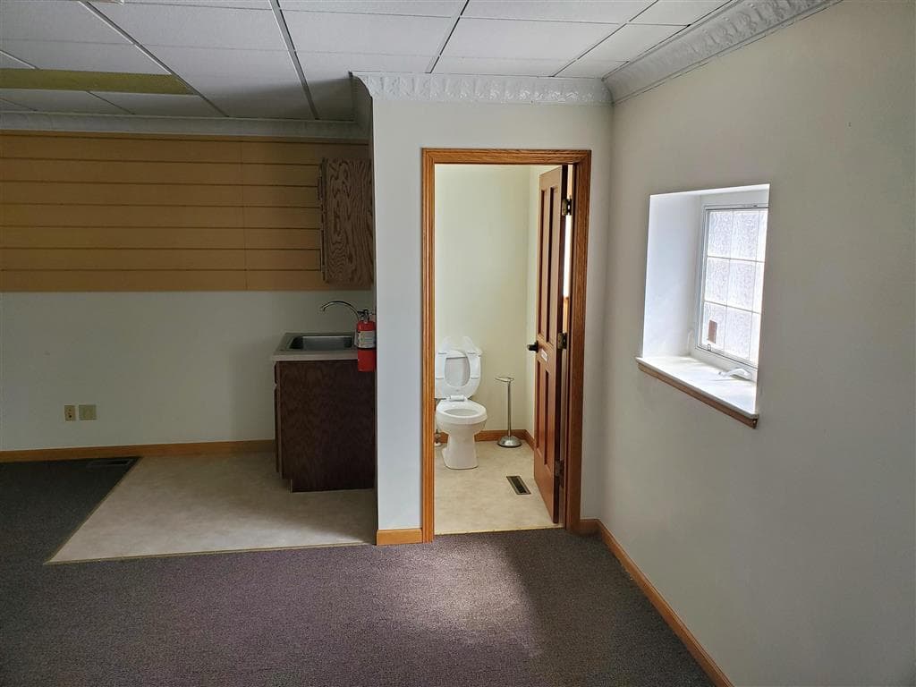 1210 Sheridan Ave — photo 13 of 14