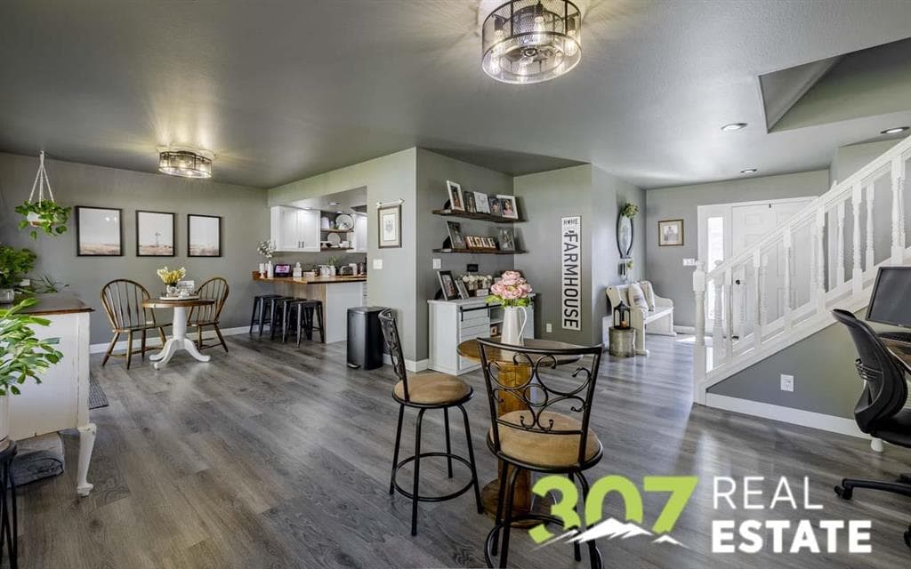 270 Grand St — photo 16 of 25