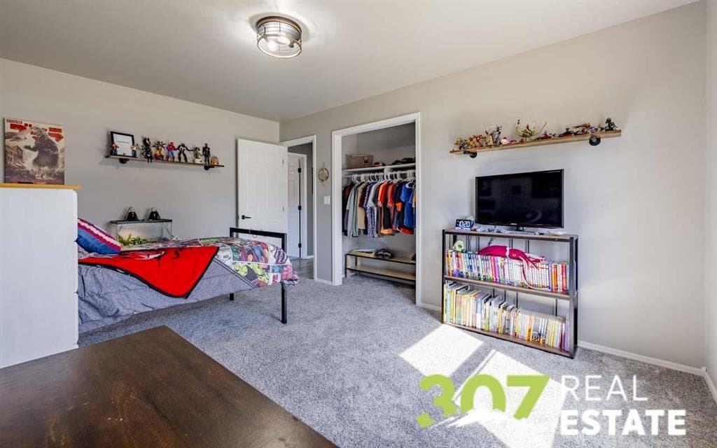 270 Grand St — photo 25 of 25