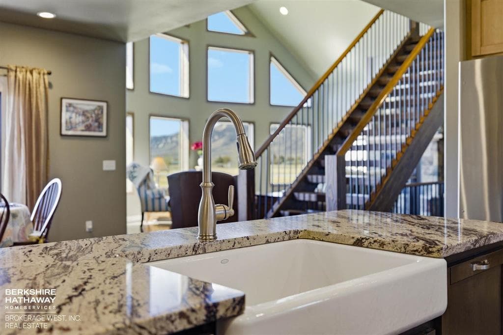 17 Patriot Dr — photo 13 of 25