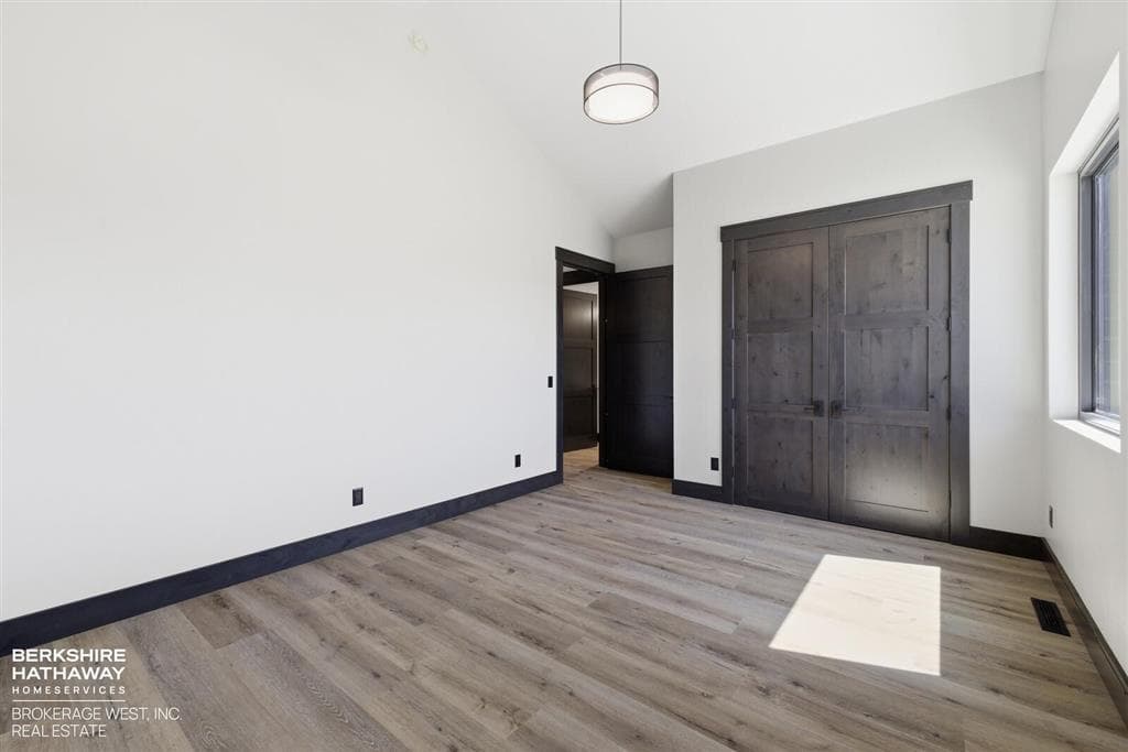 2301 Songbird Ct — photo 16 of 25