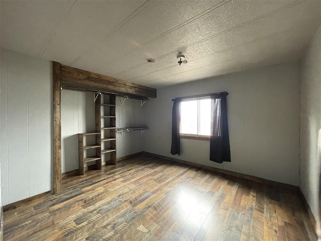 333 S S Jones St — photo 17 of 20