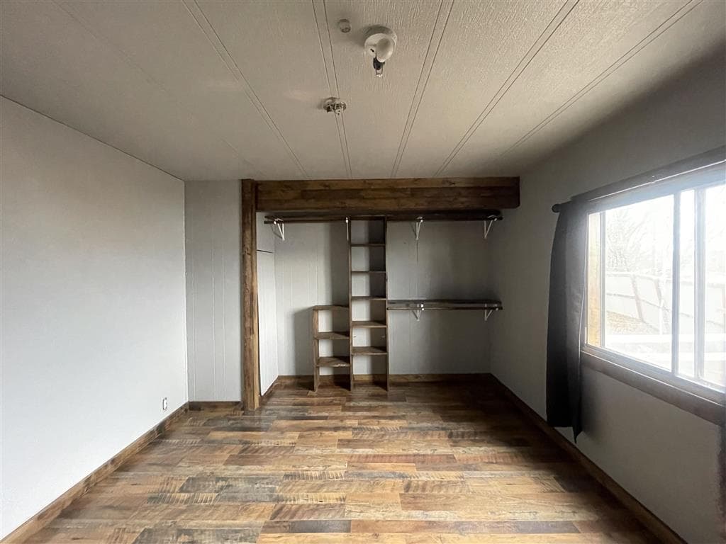 333 S S Jones St — photo 18 of 20